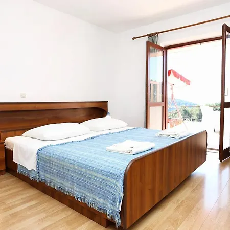 Apartamento With Parking Space Lumbarda, Korcula - 4418 *