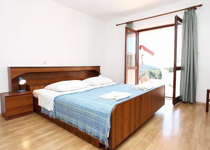 Apartman With Parking Space Lumbarda, Korcula - 4418 *